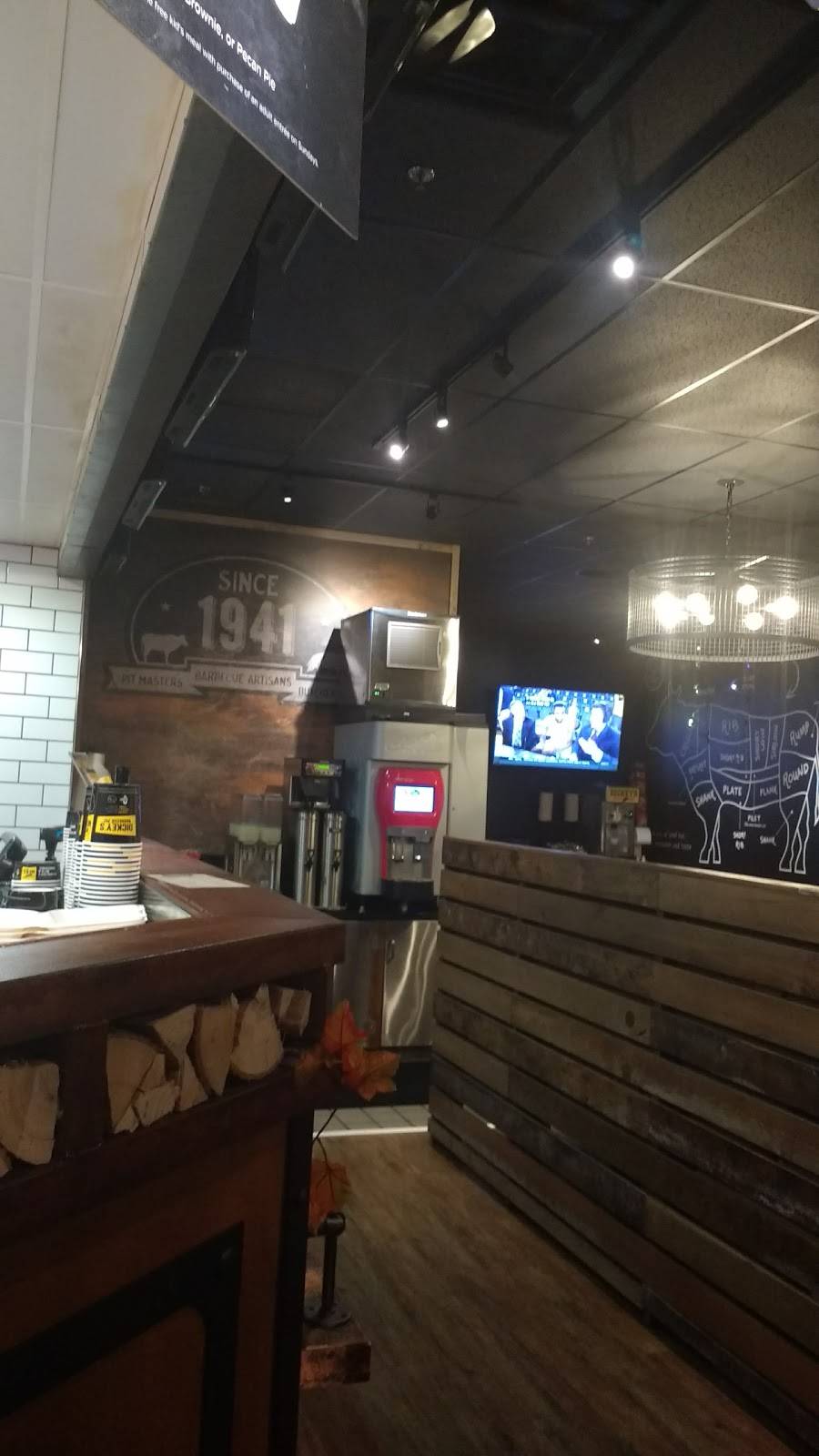 Dickeys Barbecue Pit | restaurant | 27931 La Paz Rd Suite D, Laguna Niguel, CA 92677, USA | 9494290607 OR +1 949-429-0607