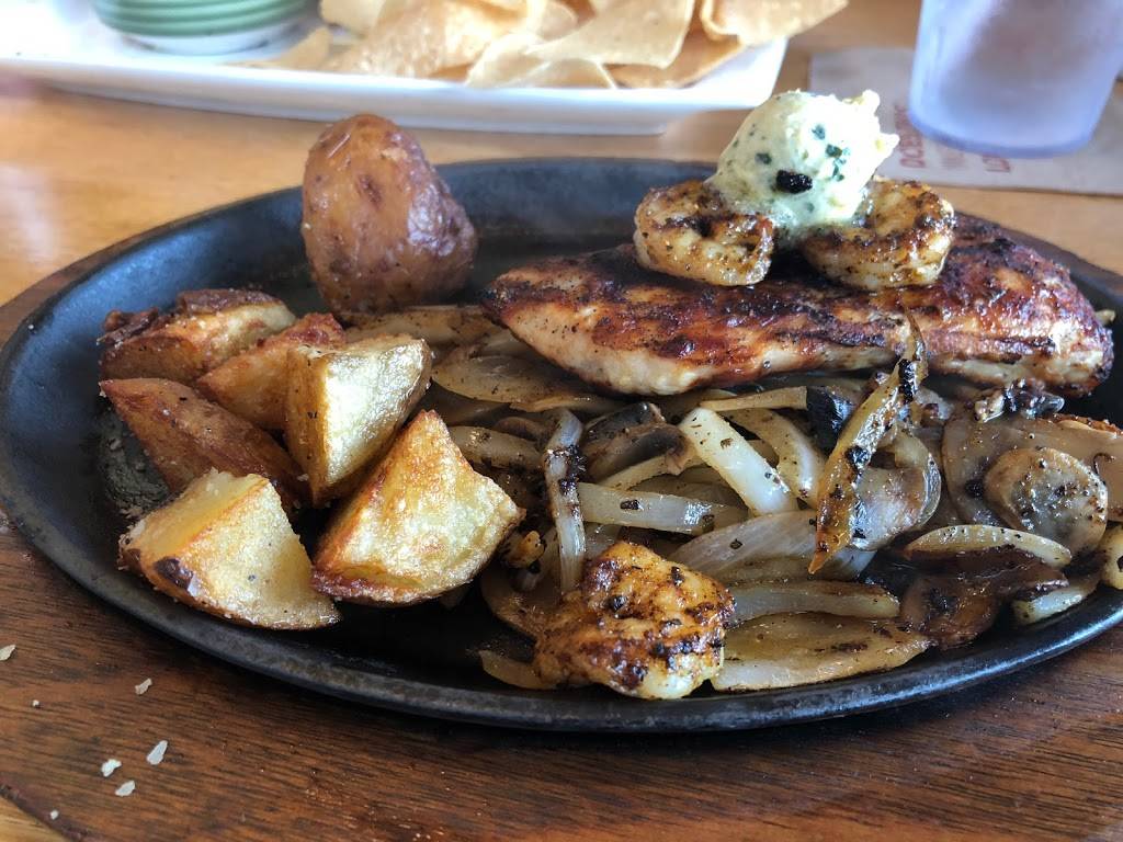 Applebees Grill + Bar | restaurant | 302 Hughes Rd, Madison, AL 35758, USA | 2567723441 OR +1 256-772-3441