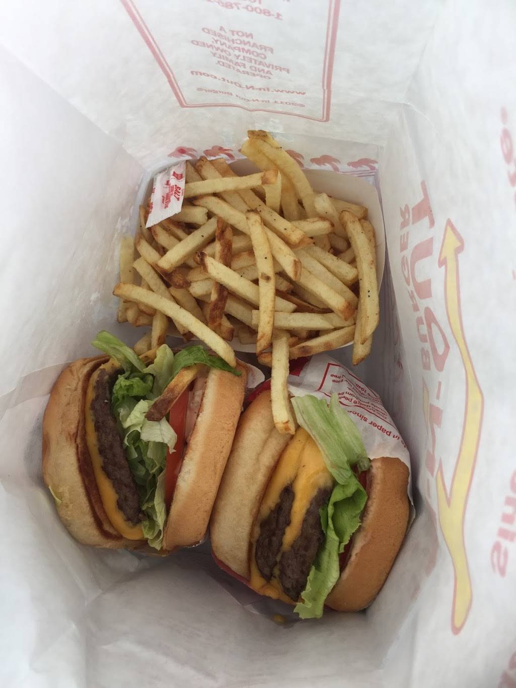 In-N-Out Burger | restaurant | 22226 US-281, San Antonio, TX 78258, USA | 8007861000 OR +1 800-786-1000