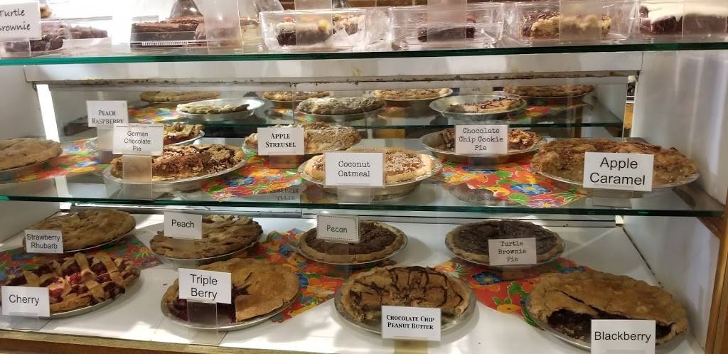 Brown Bag | restaurant | 212 W Washington St, Monticello, IL 61856, USA | 2177629221 OR +1 217-762-9221