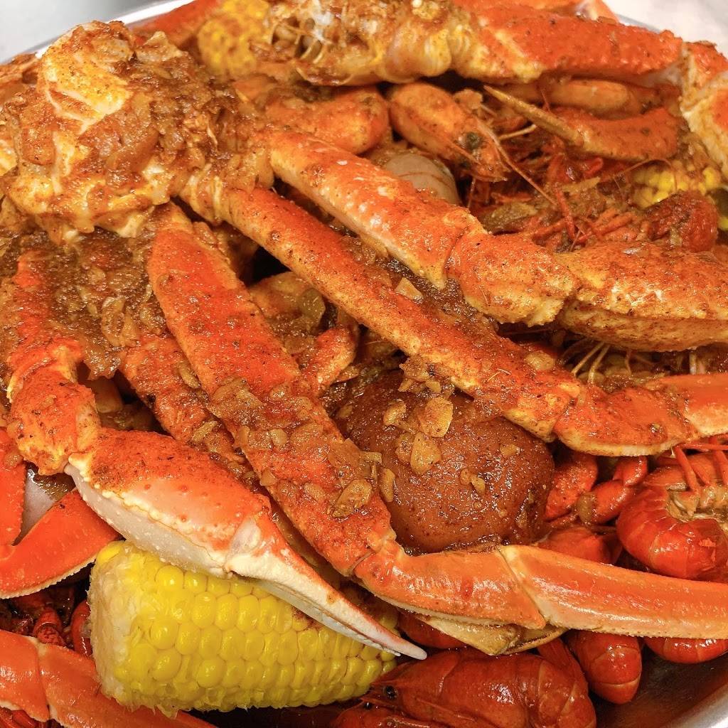 Laughing Crab - Cajun Seafood | restaurant | 7511 Youree Dr #100, Shreveport, LA 71105, USA | 3189008881 OR +1 318-900-8881
