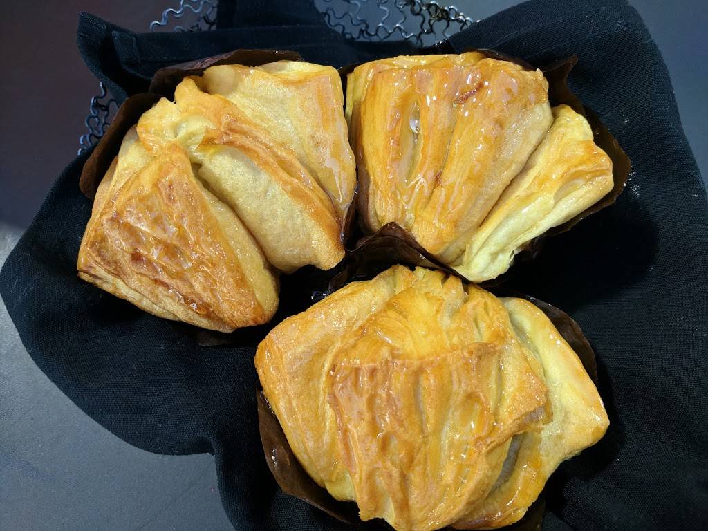 Hy-Vee Market Grille | restaurant | 1403 N Veterans Pkwy, Bloomington, IL 61704, USA | 3096633062 OR +1 309-663-3062