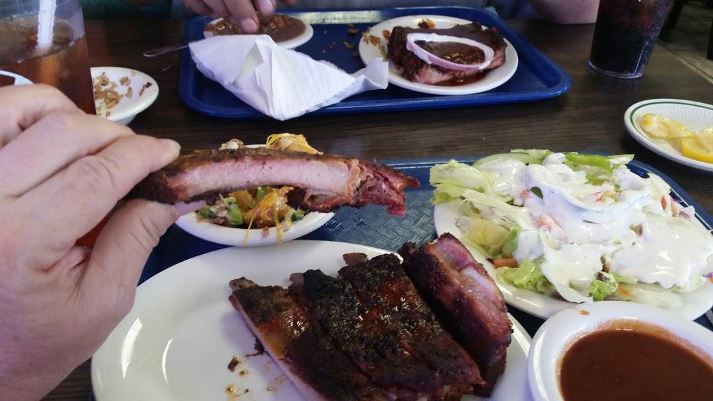 Tonys Barbecue & Steakhouse | restaurant | 3375 Calder Ave, Beaumont, TX 77706, USA | 4098382162 OR +1 409-838-2162