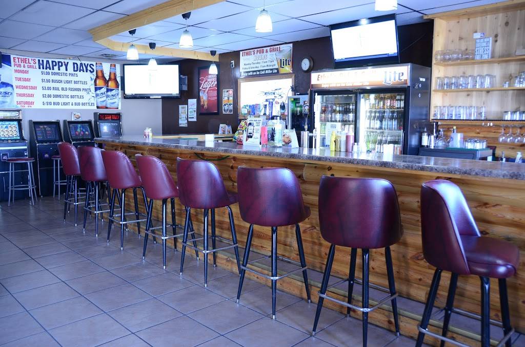 Ethels Pub & Grill | restaurant | 300 N Main St, Brillion, WI 54110, USA | 9205242169 OR +1 920-524-2169