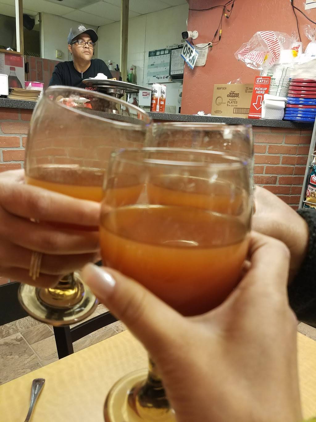 Espinos Pizza | restaurant | 323 W Lemon St, Lancaster, PA 17603, USA | 7172079237 OR +1 717-207-9237