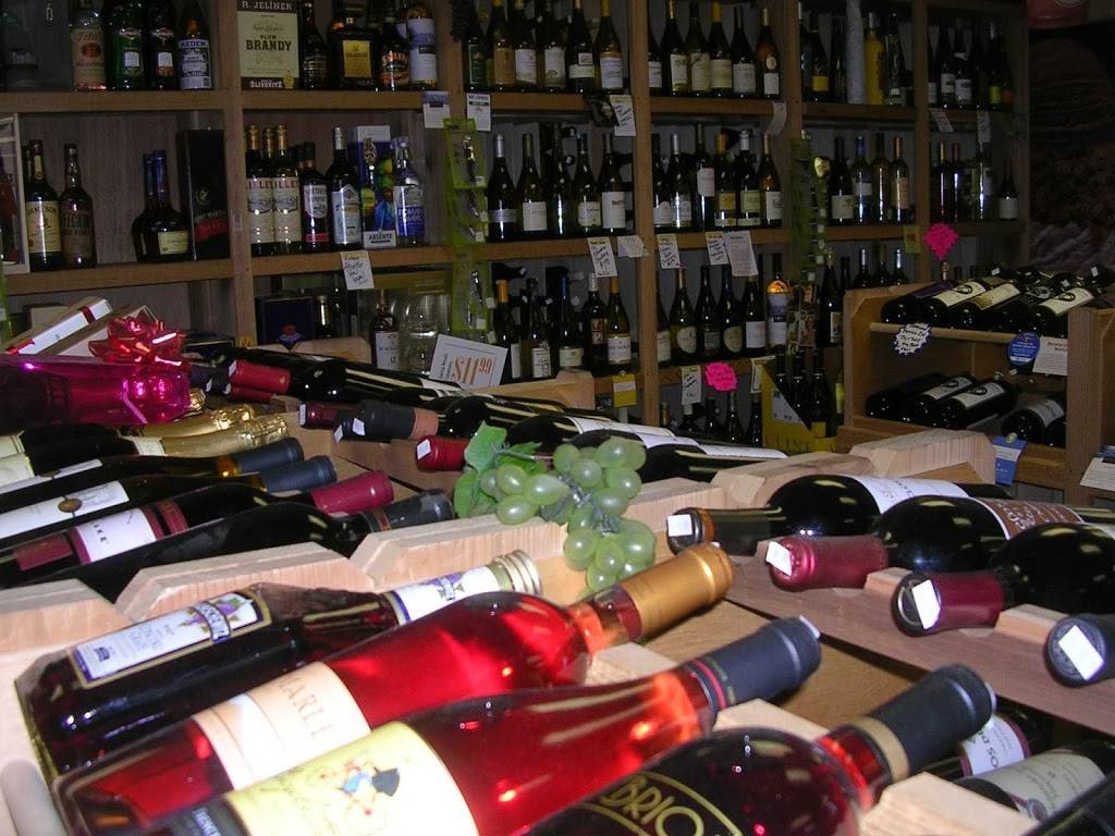 Mr Charles Market, Wine and Catering | meal delivery | 12147 Park Heights Ave, Owings Mills, MD 21117, USA | 4103563844 OR +1 410-356-3844