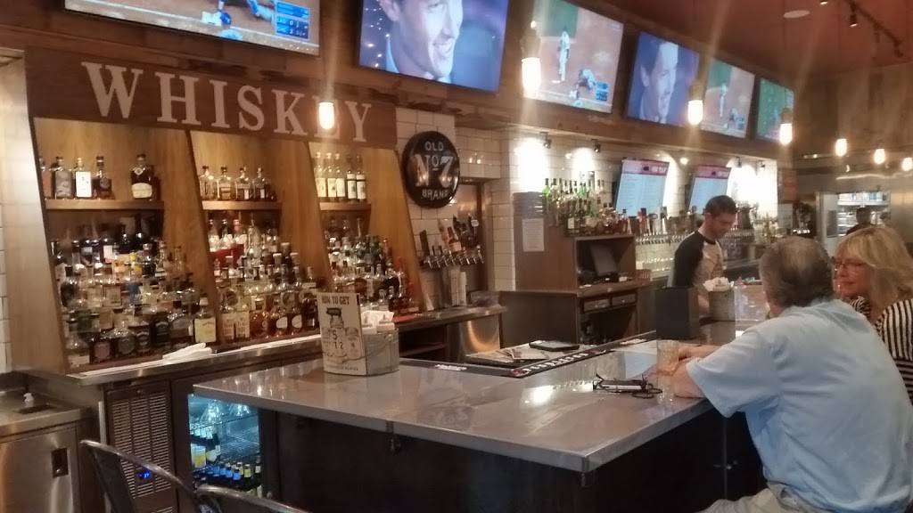 Sauced BBQ Petaluma | restaurant | 151 Petaluma Blvd S #129, Petaluma, CA 94952, USA | 7074104400 OR +1 707-410-4400