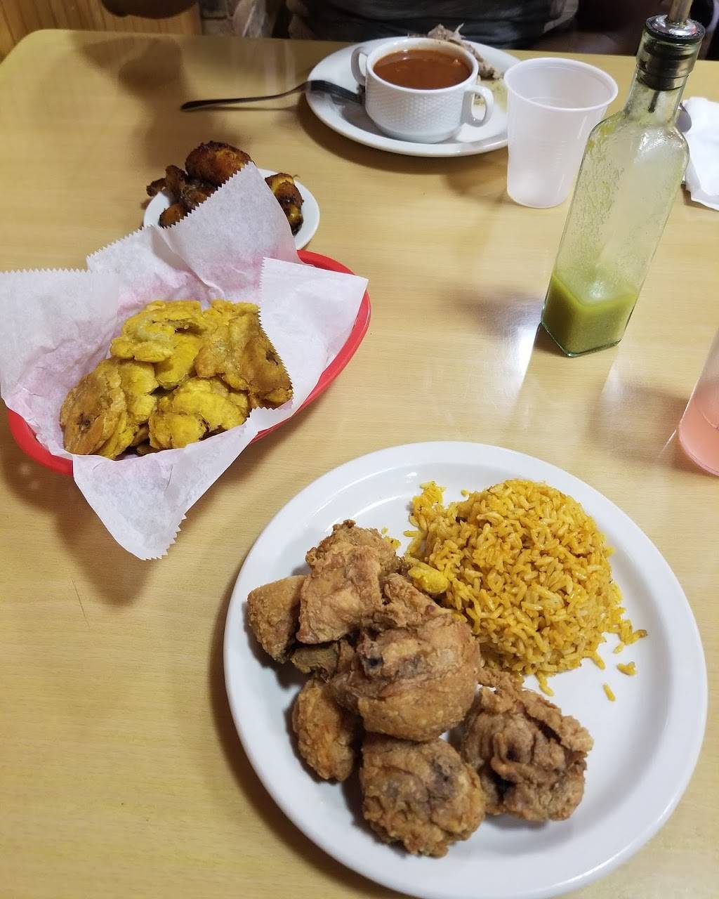 Izla | restaurant | 3635 Hill Blvd, Jefferson Valley, NY 10535, USA | 9143526112 OR +1 914-352-6112