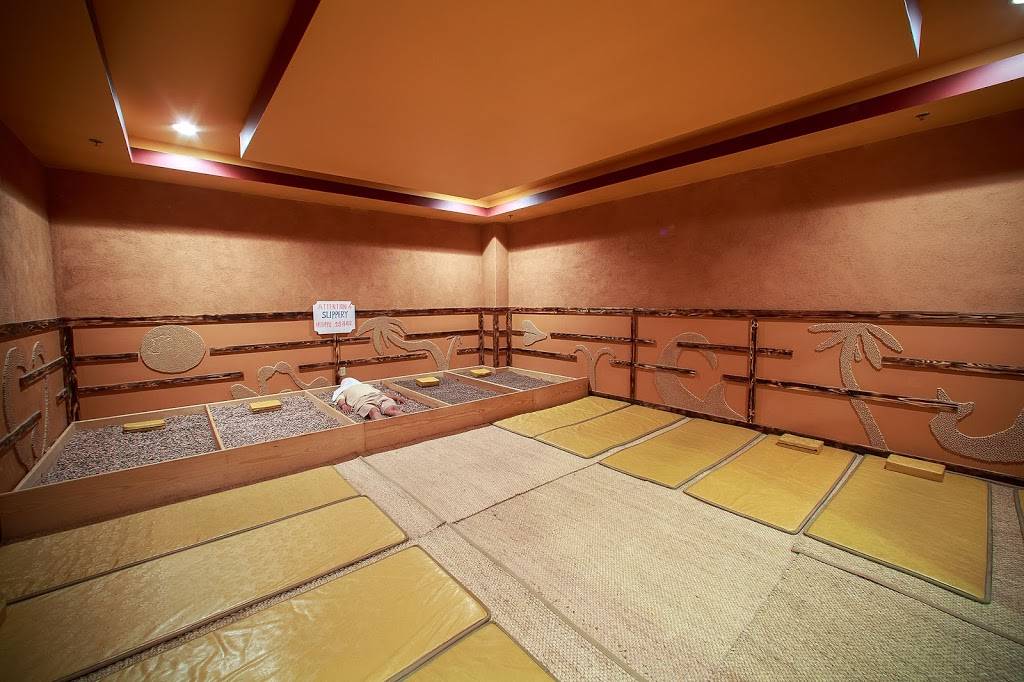 Gangnam Sauna (강남사우나) | restaurant | 6005 Buford Hwy, Norcross, GA 30071, USA | 7703680105 OR +1 770-368-0105