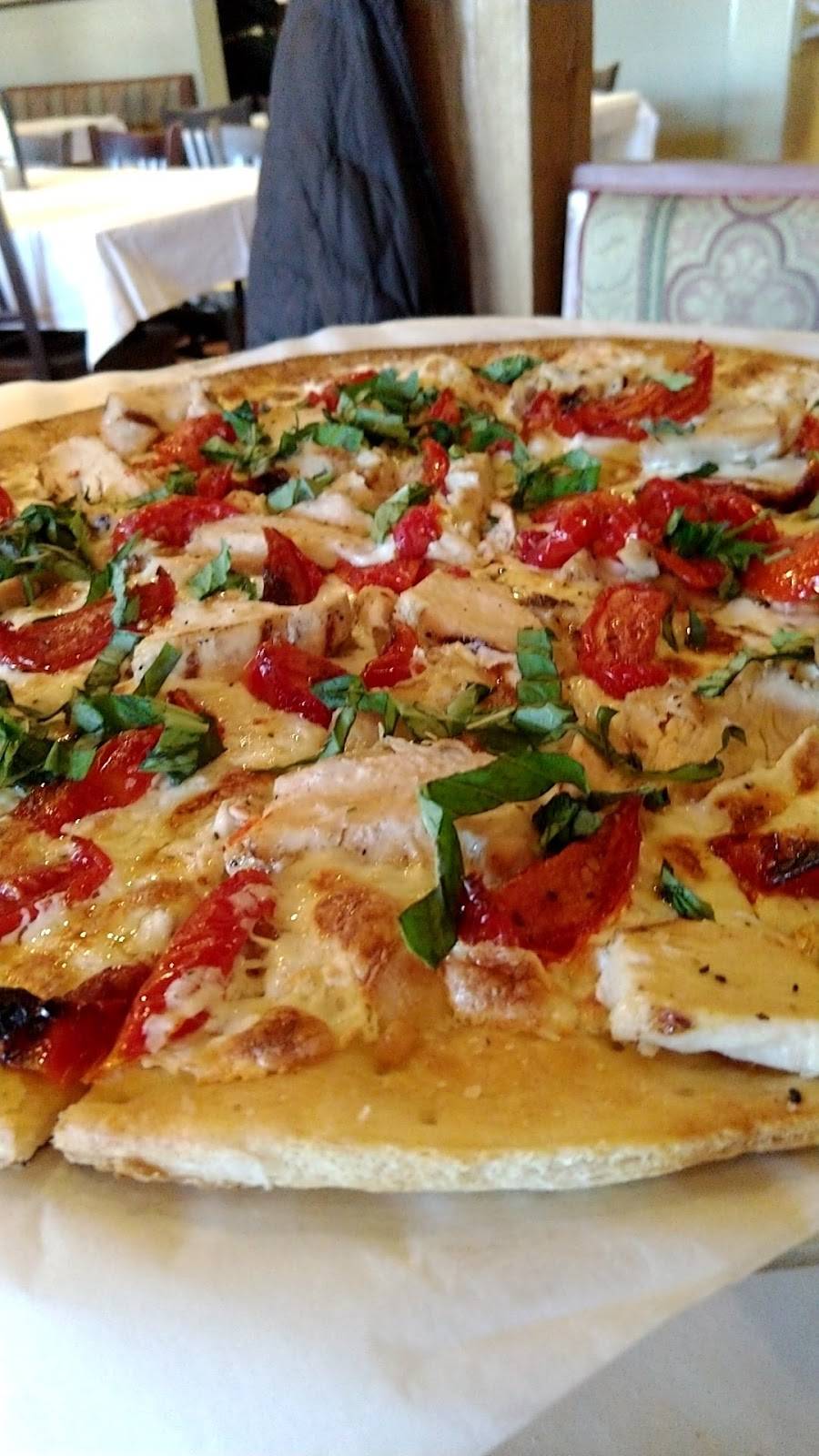 Benvenutos Italian Grill | restaurant | Northside Town Center, 1849 Northport Dr, Madison, WI 53704, USA | 6082411144 OR +1 608-241-1144