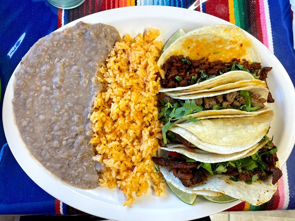 Taqueria La Gloria | restaurant | 1001 37th St, Snyder, TX 79549, USA | 3255730775 OR +1 325-573-0775