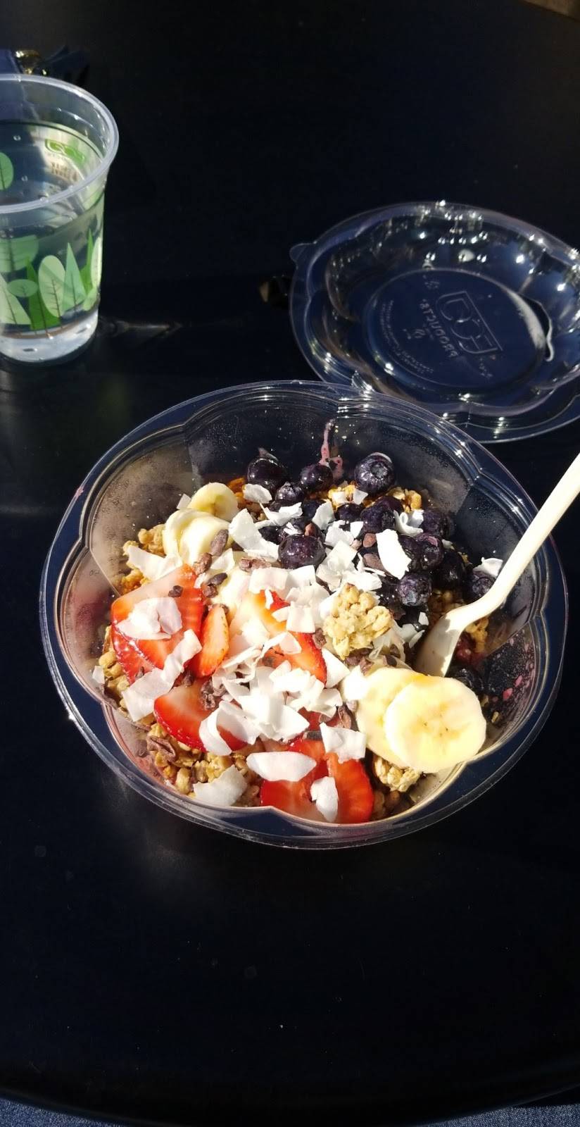 Juicy Café | restaurant | 701 5th Ave #201, Seattle, WA 98104, USA | 2066231440 OR +1 206-623-1440