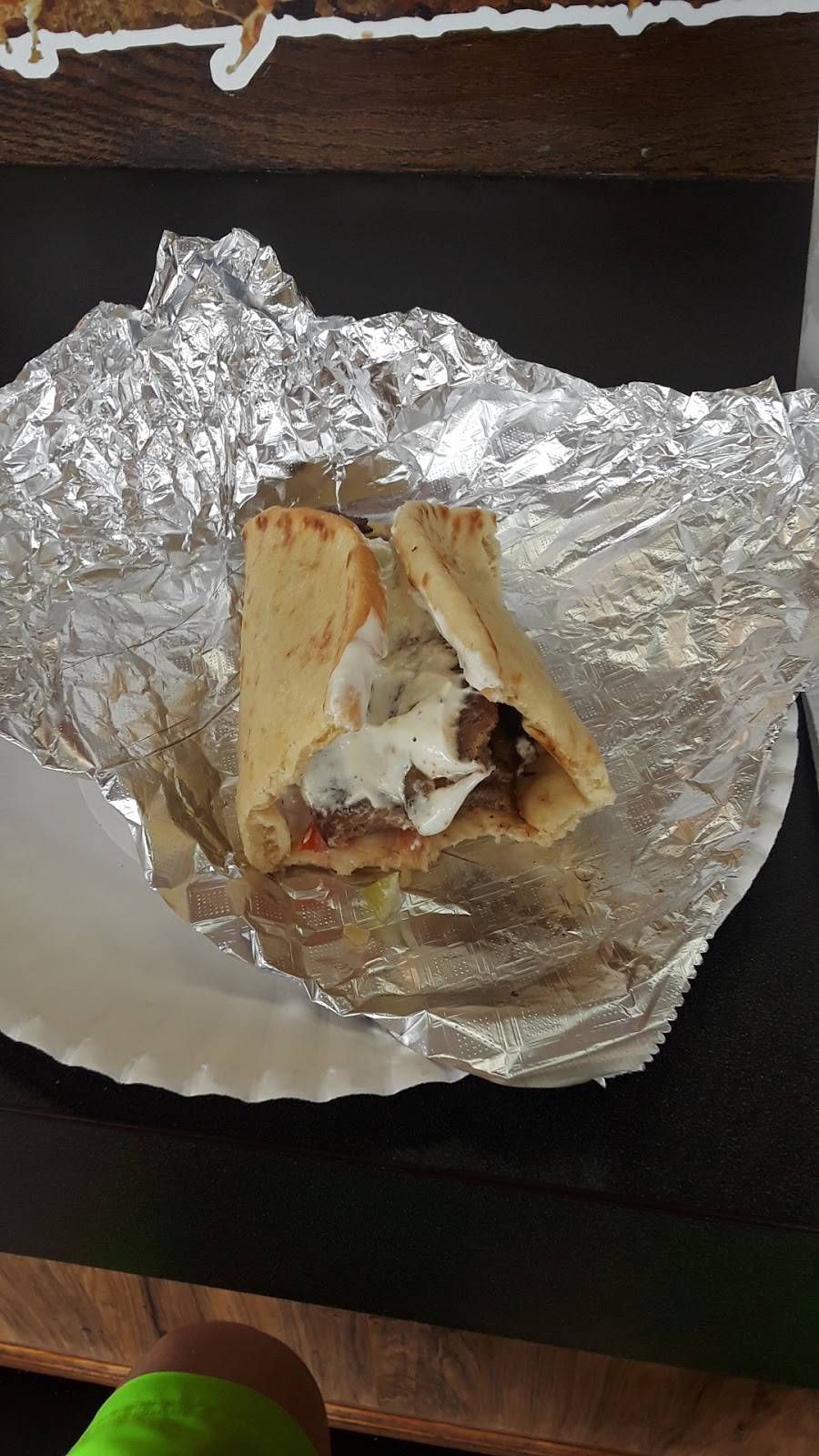 Burger Paradise | restaurant | 906 Ocean Blvd, Myrtle Beach, SC 29577, USA | 8434486001 OR +1 843-448-6001