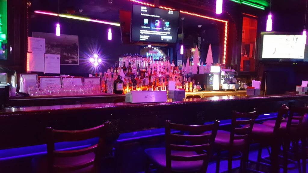 Ten bar and grill | restaurant | 515 Jackson Ave, Elizabeth, NJ 07201, USA | 9083544441 OR +1 908-354-4441