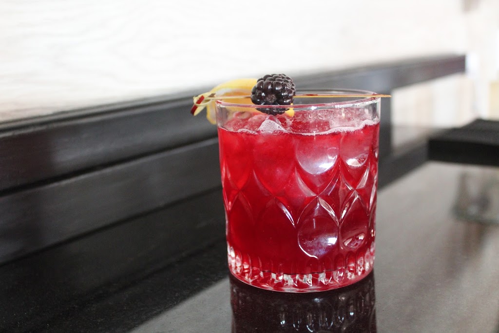 Fuego Bar & Grill | restaurant | 19563 Ventura Blvd, Tarzana, CA 91356, USA | 8185788847 OR +1 818-578-8847