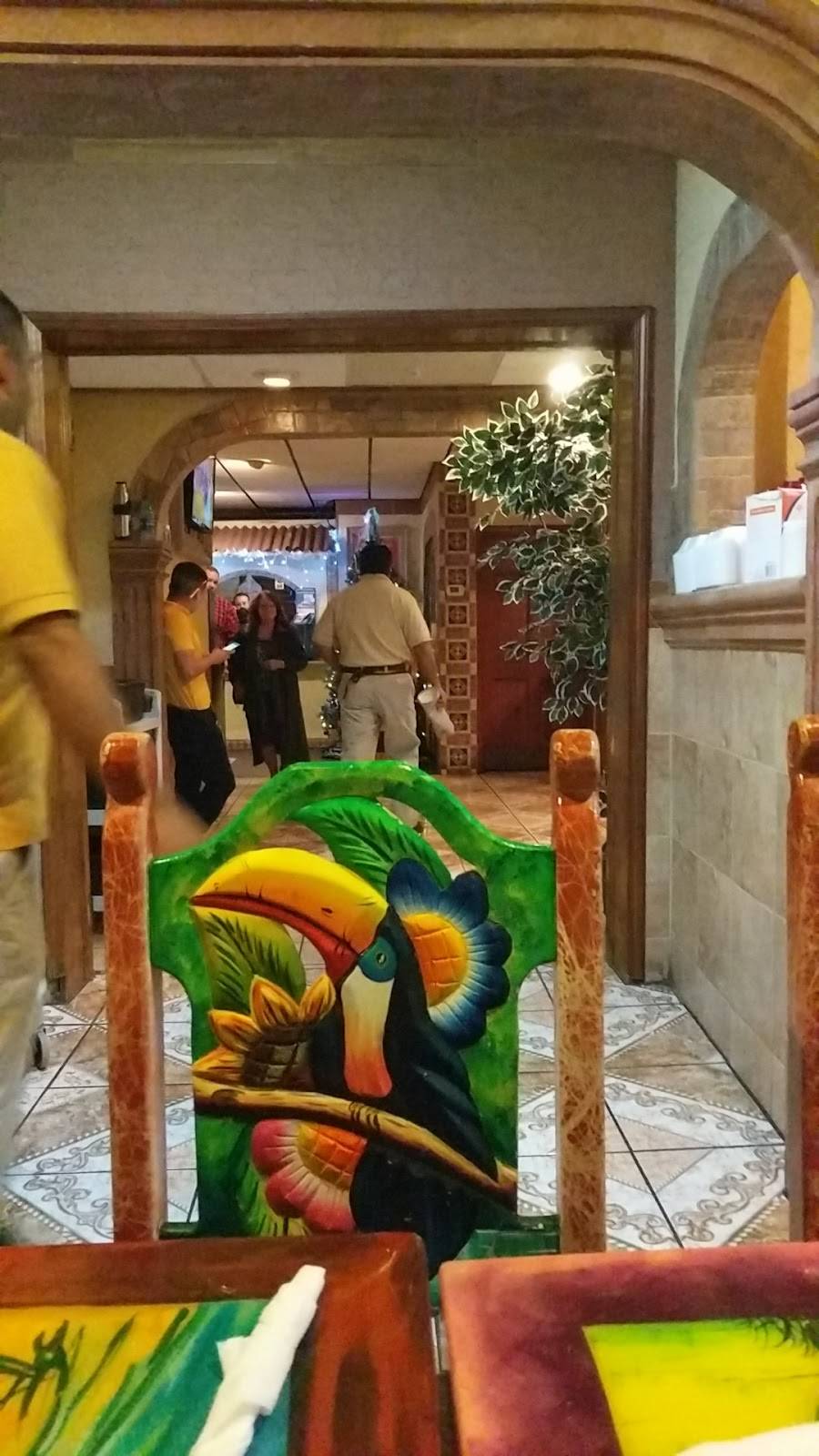 Rio Grande | restaurant | 503 1st Ave S, Nitro, WV 25143, USA | 3047226069 OR +1 304-722-6069