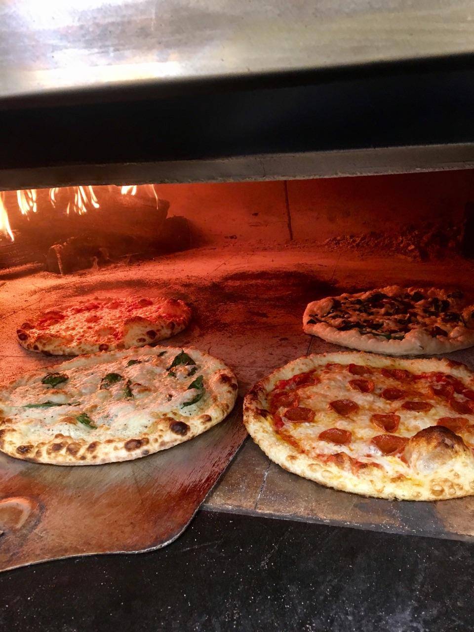 Harvest Pizzeria OTR | restaurant | 1739 Elm St, Cincinnati, OH 45202, USA | 5133810087 OR +1 513-381-0087