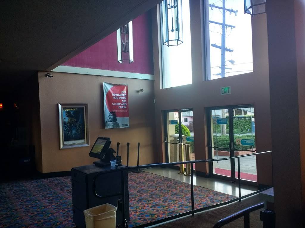 Century Cinema | meal takeaway | 41 Tamal Vista Blvd, Corte Madera, CA 94925, USA | 4159246506 OR +1 415-924-6506