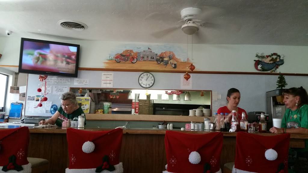 Old Village Restaurant | restaurant | 1180 Aurora Rd, Melbourne, FL 32935, USA | 3212548559 OR +1 321-254-8559