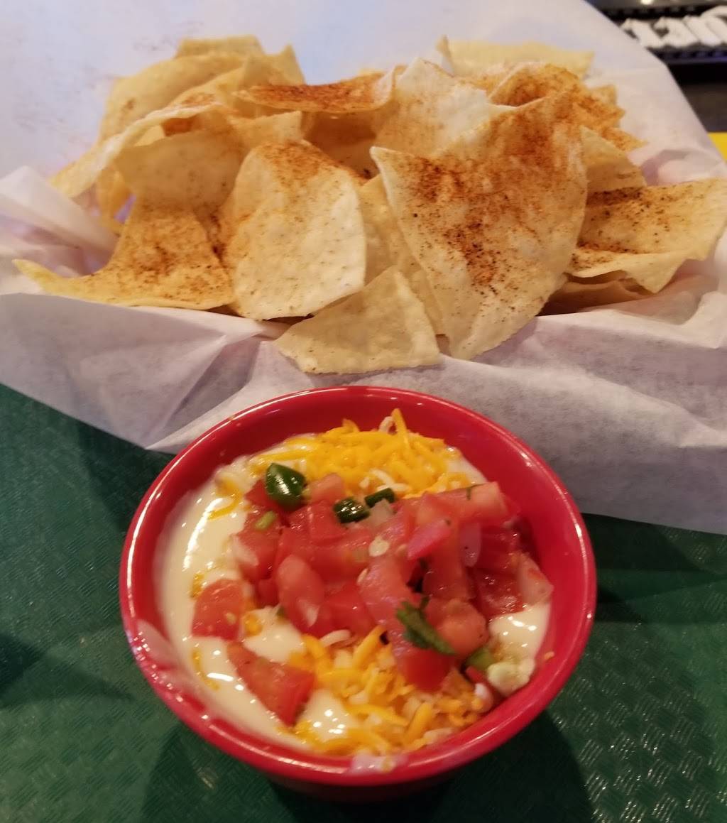 Fuzzys Taco Shop | restaurant | 13505 S Mur-Len Rd Suite 101, Olathe, KS 66062, USA | 9134409715 OR +1 913-440-9715