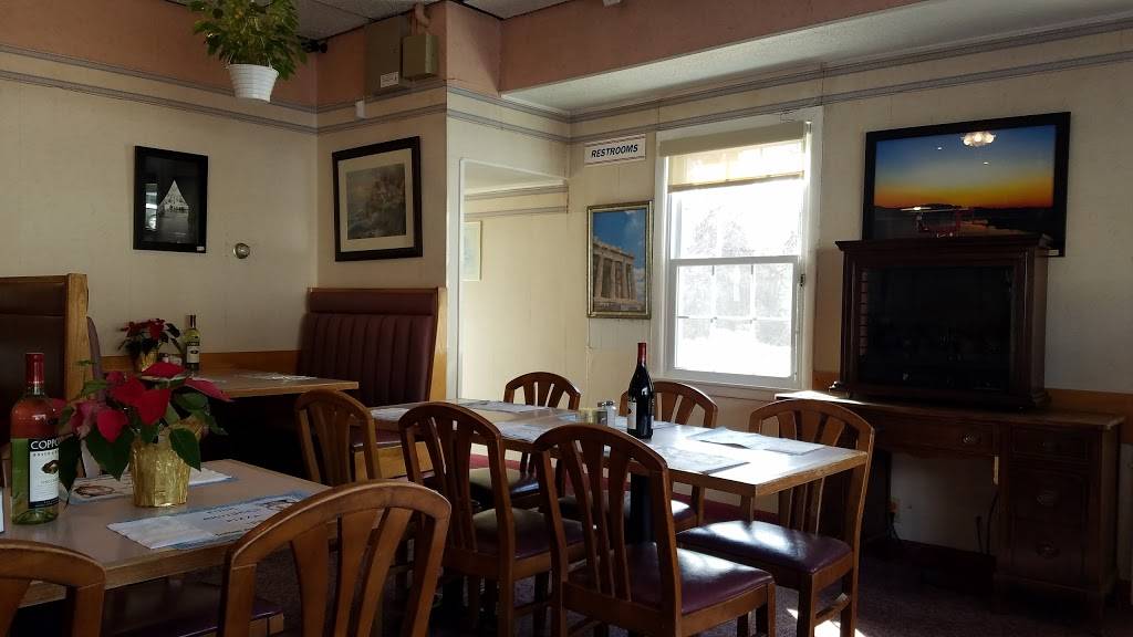 Four Brothers | restaurant | 1890 US-44, Pleasant Valley, NY 12569, USA | 8456353777 OR +1 845-635-3777