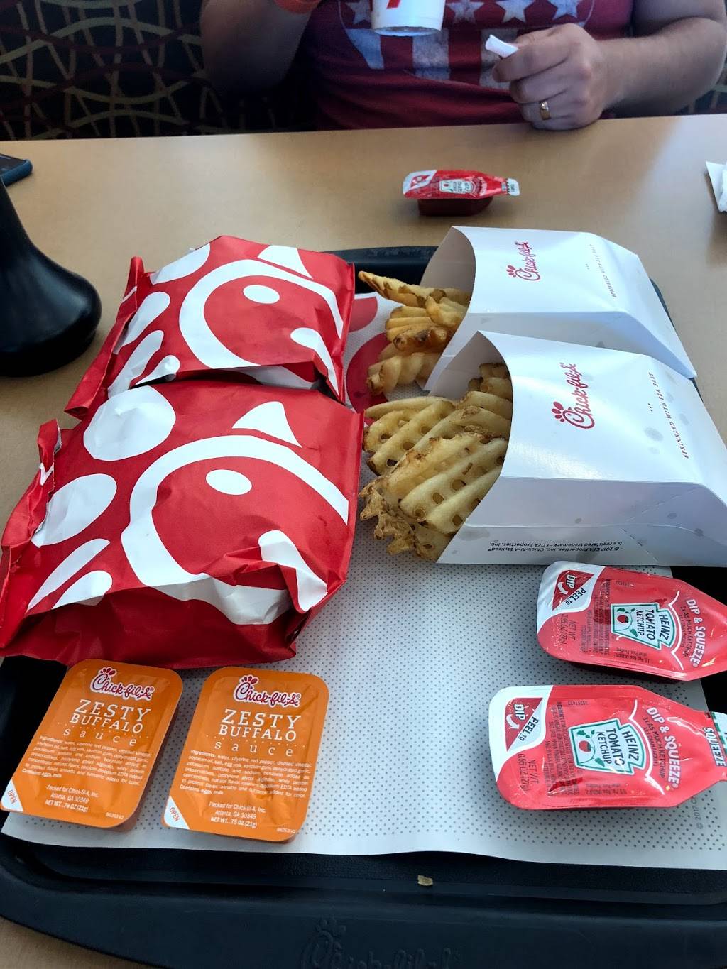 Chick-fil-A | restaurant | 4812 Northwest Hwy, Crystal Lake, IL 60014, USA | 8154448611 OR +1 815-444-8611