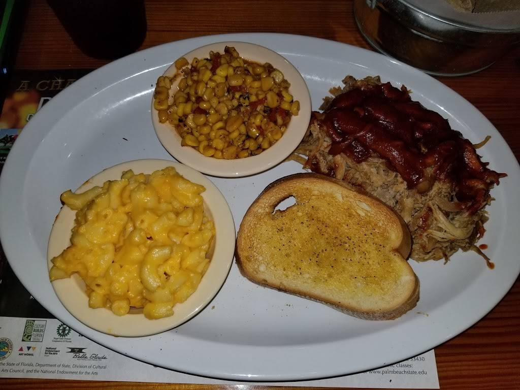 Park Avenue BBQ Grille | restaurant | 13897 Wellington Trace, Wellington, FL 33414, USA | 5617957427 OR +1 561-795-7427