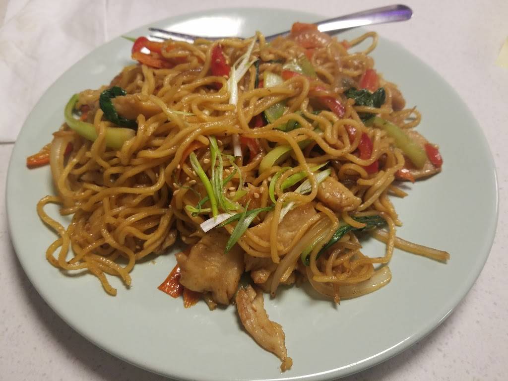 FAYs FUSION | restaurant | 220 Hinds Ave, Pismo Beach, CA 93449, USA | 8052956668 OR +1 805-295-6668