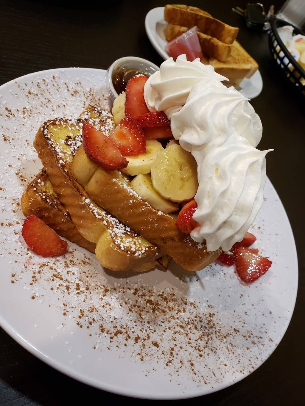 Stacked Pancake & Breakfast House | restaurant | 7905 Yonge St, Innisfil, ON L9S 1K9, Canada | 7052948000 OR +1 705-294-8000