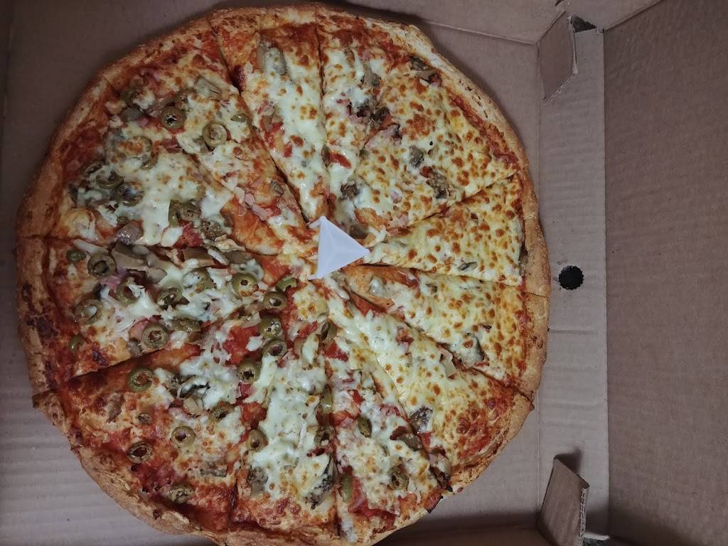 Godfather Pizza - Harrow | meal takeaway | 110 King St W, Harrow, ON N0R 1G0, Canada | 5197389833 OR +1 519-738-9833