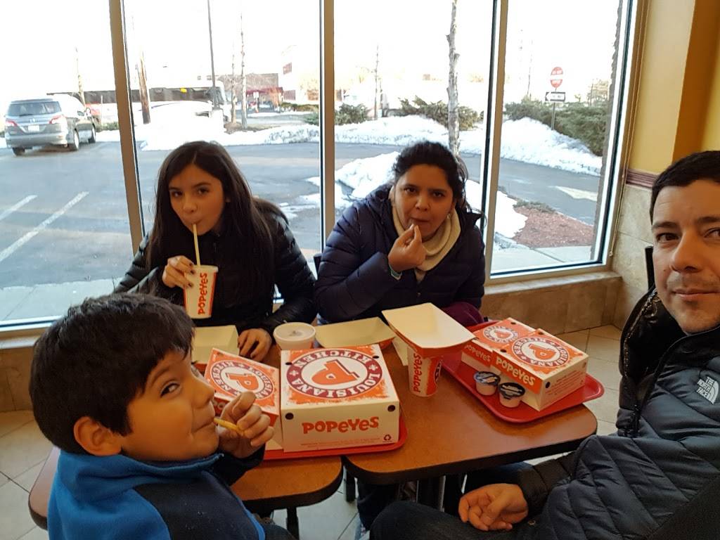 Subway Restaurants | restaurant | 300 Washington Ave, Carlstadt, NJ 07072, USA | 2016359200 OR +1 201-635-9200