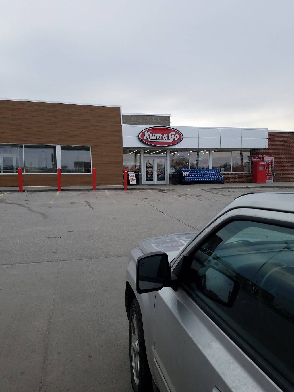 Kum & Go | meal takeaway | 1111 IA-175, Ellsworth, IA 50075, USA | 5158364839 OR +1 515-836-4839