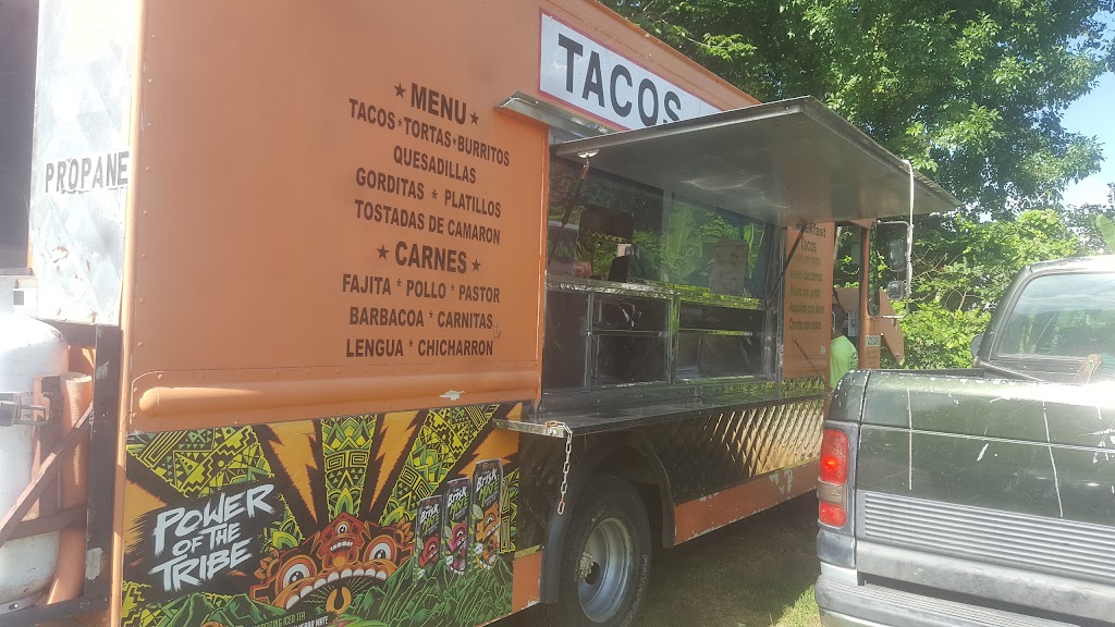 Antojitos susys | restaurant | 9941 Long Point Rd, Houston, TX 77055, USA | 2817131222 OR +1 281-713-1222