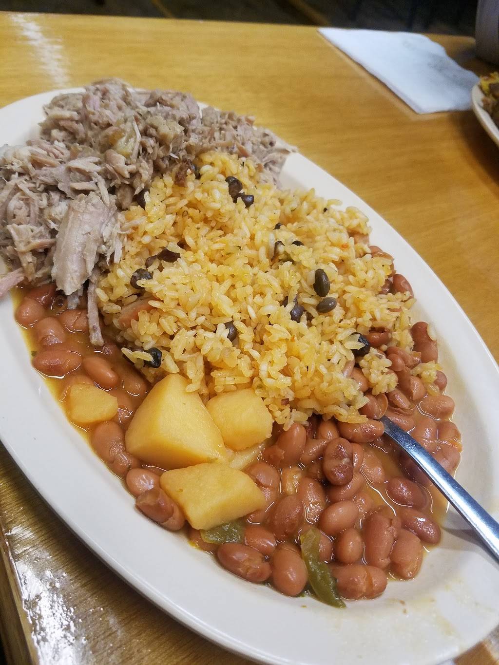 Café Caribe | restaurant | 6138 W 26th St, Cicero, IL 60804, USA | 7085488025 OR +1 708-548-8025