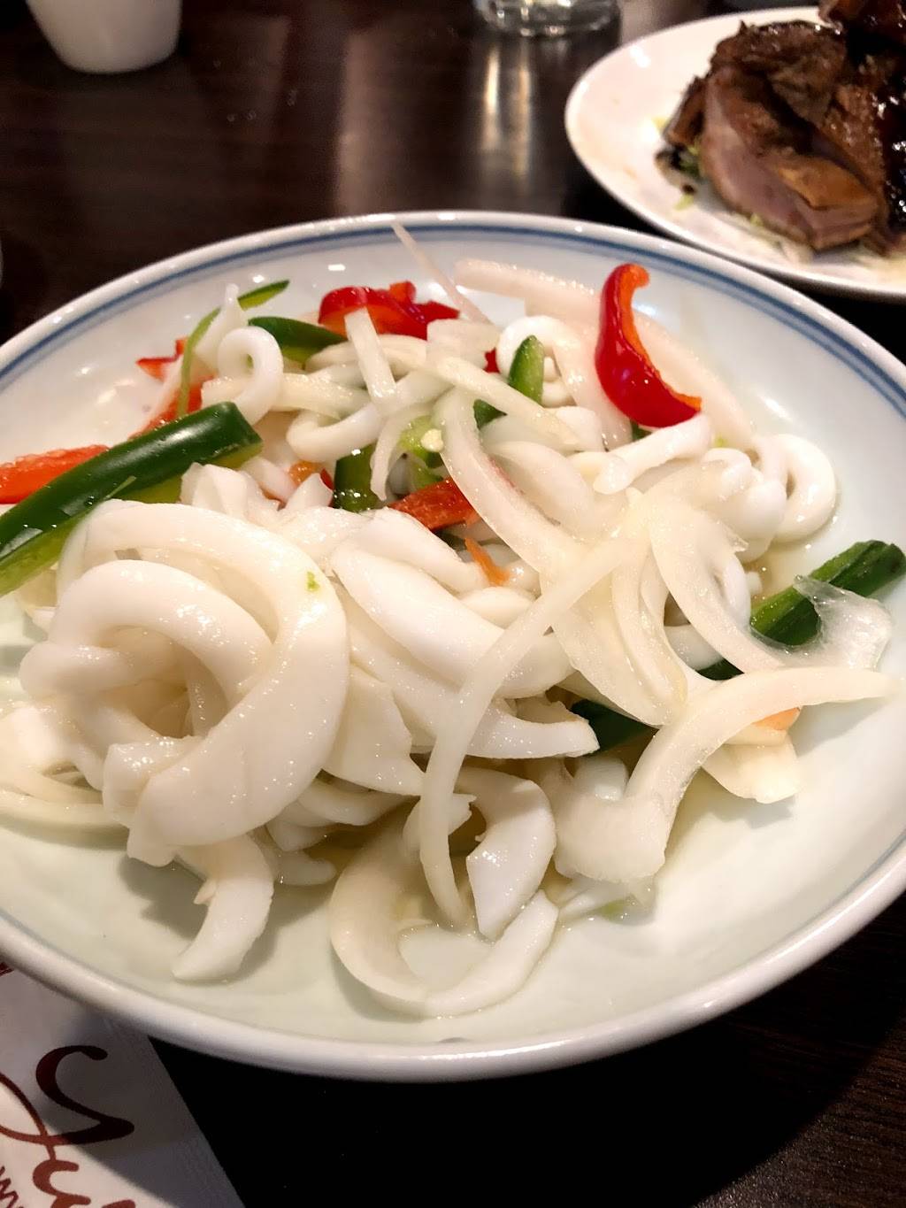 Yus Mandarin | restaurant | 4 E Phillip Rd, Vernon Hills, IL 60061, USA | 8478161888 OR +1 847-816-1888