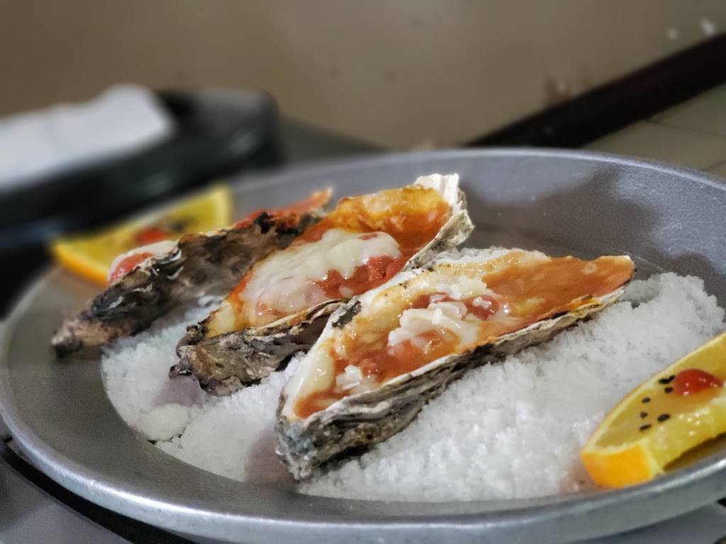 Mariscos Rubens y Charlies Seafood | restaurant | Av Del Pacifico 493, Costa, 22667 Tijuana, B.C., Mexico | 016643782421 OR +52 664 378 2421