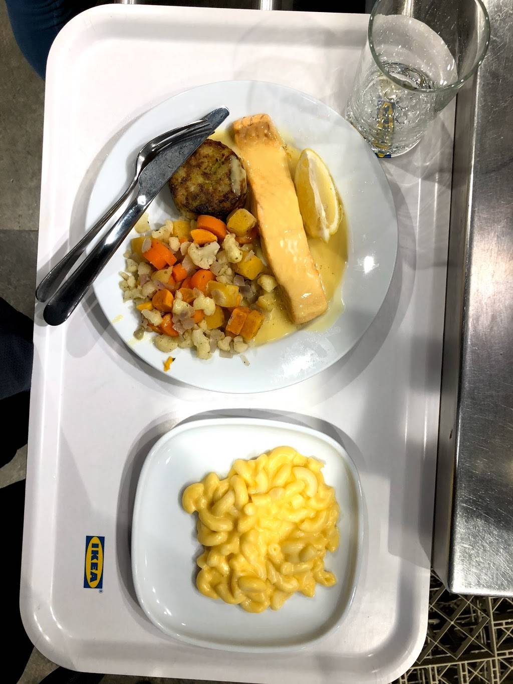 IKEA Restaurant | restaurant | 1 Beard St, Brooklyn, NY 11231, USA | 8888884532 OR +1 888-888-4532