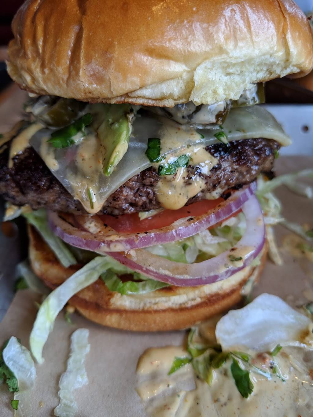 Chilis Grill & Bar | meal takeaway | 20901 Haggerty Rd, Novi, MI 48375, USA | 2483449722 OR +1 248-344-9722