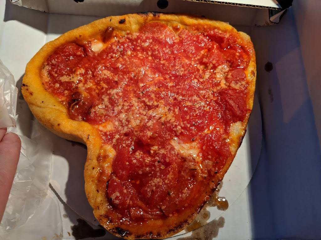 Lou Malnatis Pizzeria | meal delivery | 5261 95th St, Oak Lawn, IL 60453, USA | 7084252600 OR +1 708-425-2600