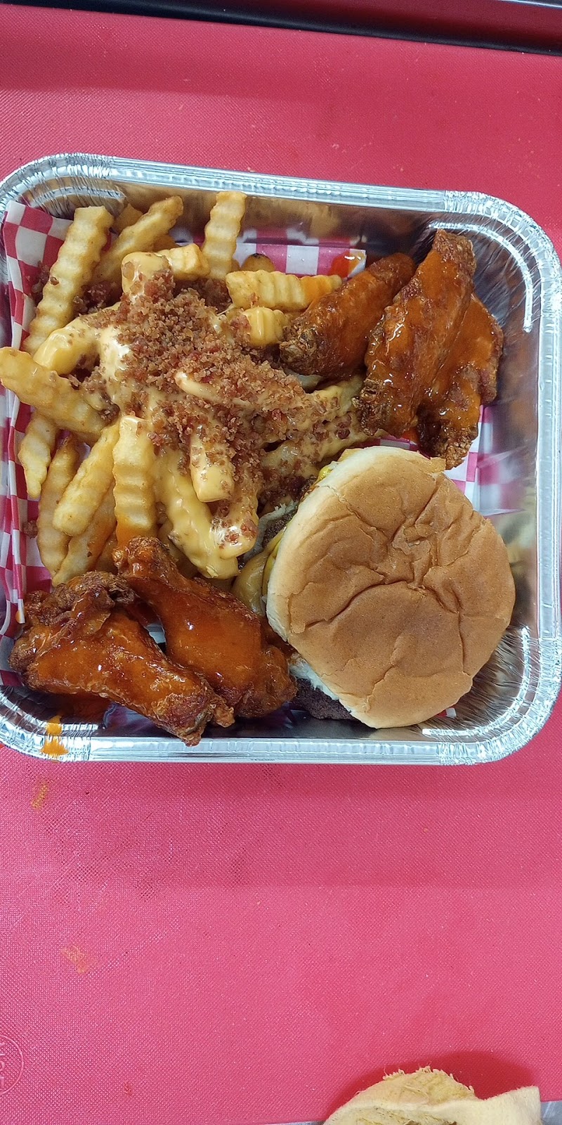 Trays blazing hoagie grill | restaurant | 707 E 3rd St, Pembroke, NC 28372, USA | 9106681706 OR +1 910-668-1706