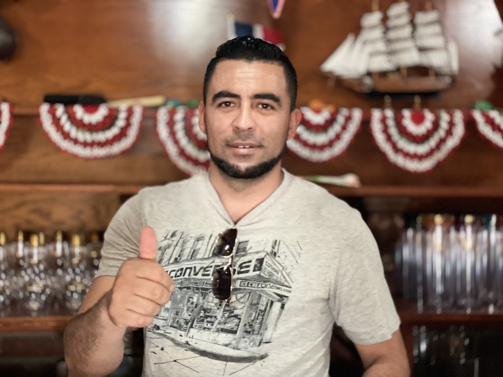 45 Sur Restaurant | restaurant | 649 Elizabeth Ave, Elizabeth, NJ 07206, USA | 9084224319 OR +1 908-422-4319