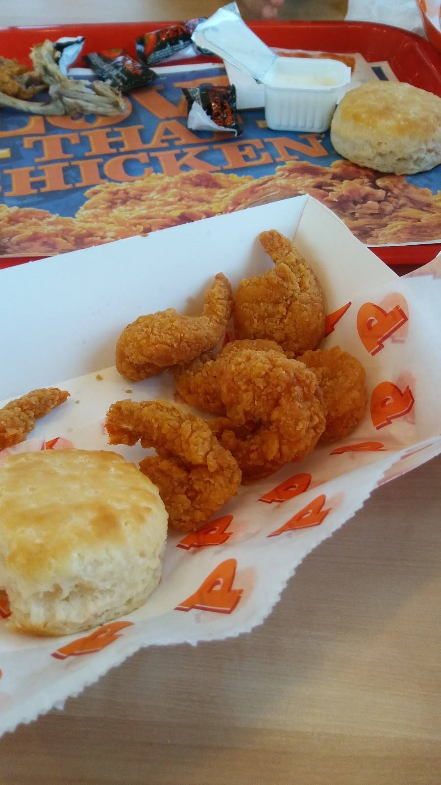 Popeyes Louisiana Kitchen | restaurant | 106 Pisgah Church Rd, Greensboro, NC 27455, USA | 3362859112 OR +1 336-285-9112