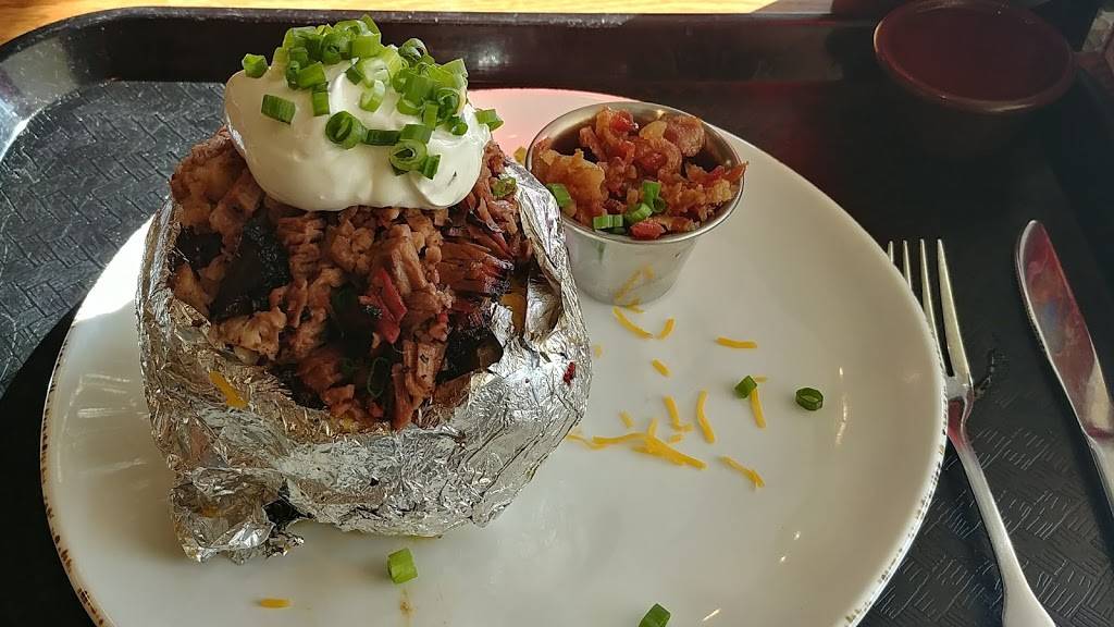 Gatlins BBQ | restaurant | 3510 Ella Blvd, Houston, TX 77018, USA | 7138694227 OR +1 713-869-4227