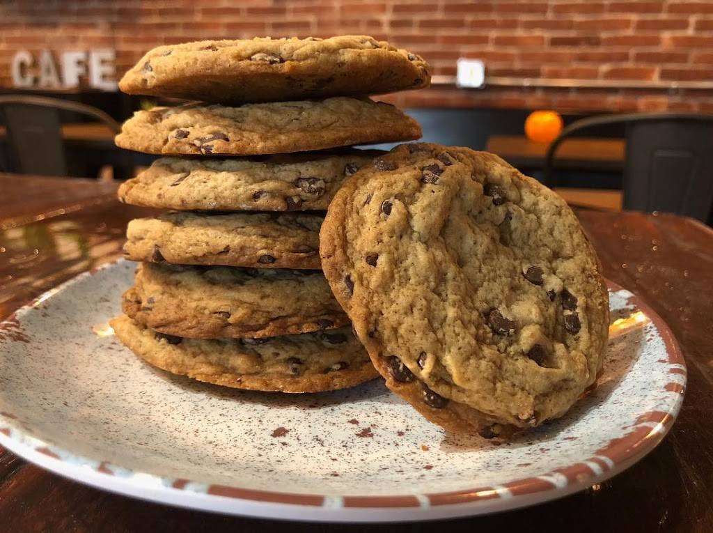 Anitas On Walnut Bakery & Cafe | cafe | 324 E Walnut St, Lancaster, PA 17602, USA | 7172086695 OR +1 717-208-6695