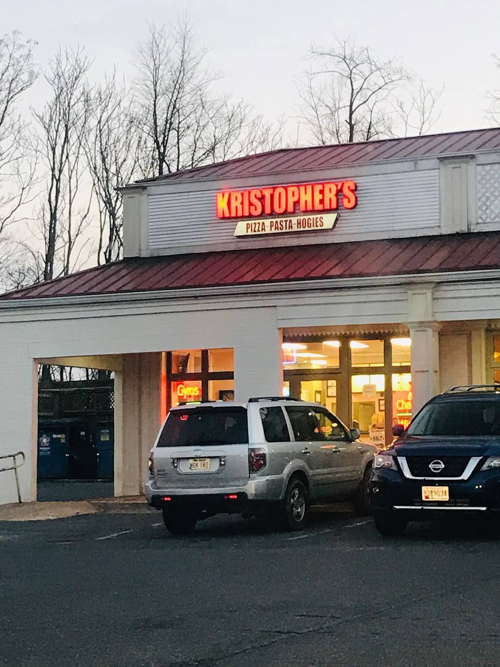 Kristophers Pizza | restaurant | 19710 Fisher Ave, Poolesville, MD 20837, USA | 3013490000 OR +1 301-349-0000