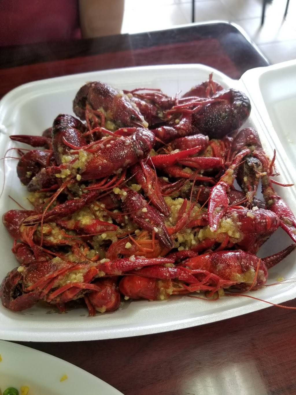 Cajun Crawfish #1 | restaurant | 13480 Veterans Memorial Dr, Houston, TX 77014, USA | 2815835507 OR +1 281-583-5507