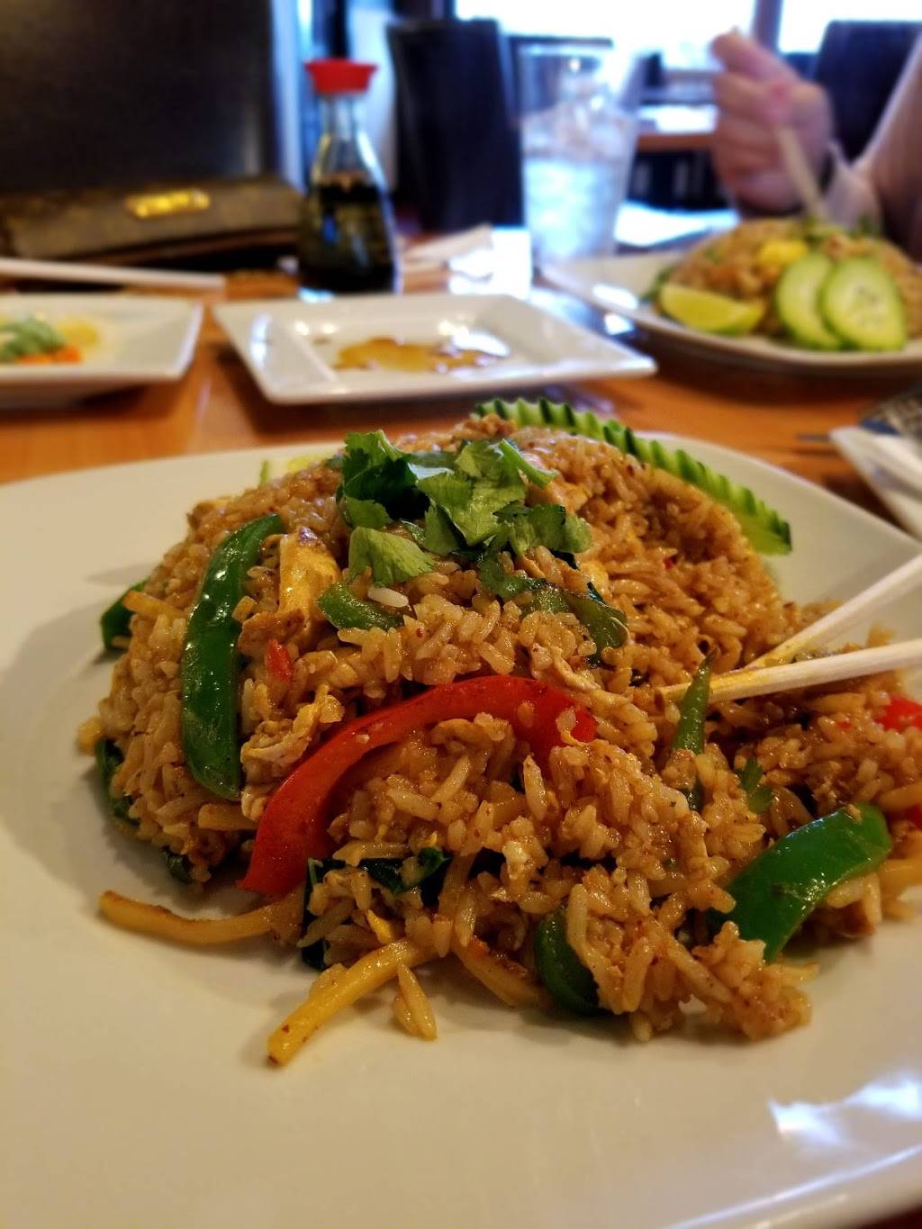 EAsT Thai and Sushi | restaurant | 5635 Alpha Rd, Dallas, TX 75240, USA | 4696770558 OR +1 469-677-0558