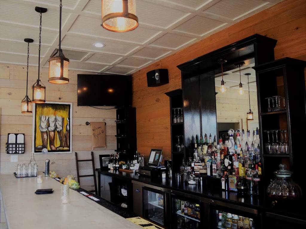 Roux 25 | restaurant | 82010 LA-25, Folsom, LA 70437, USA | 9857964466 OR +1 985-796-4466