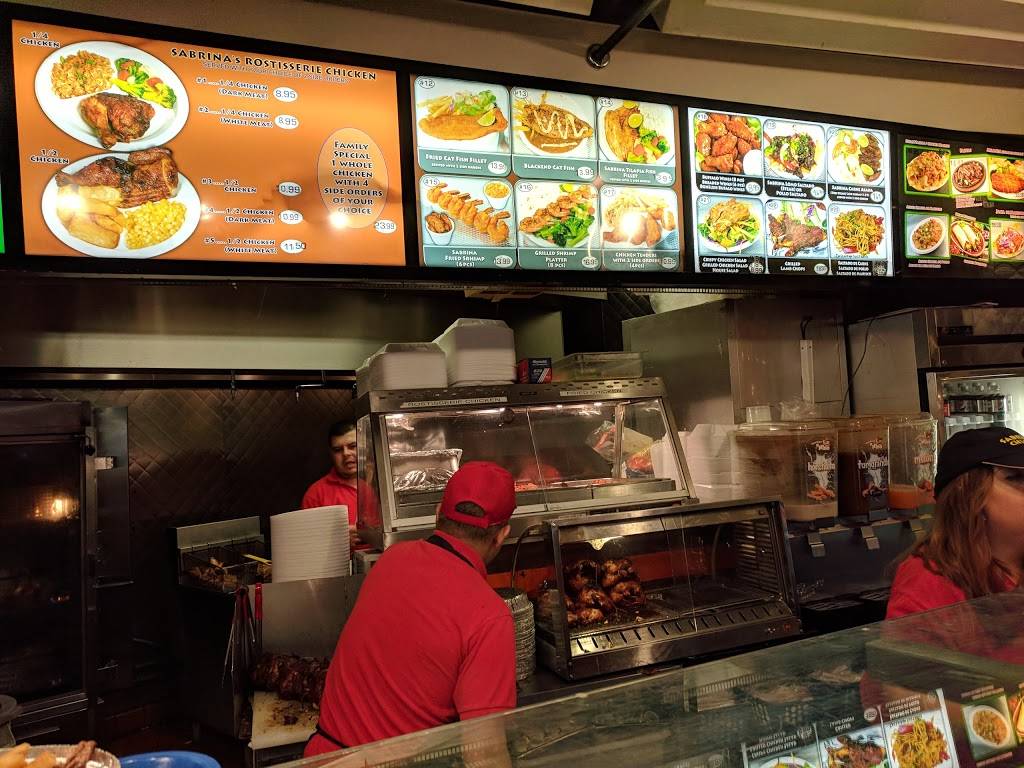 Sabrinas Pollo | restaurant | 1961 Chain Bridge Rd, McLean, VA 22102, USA | 7033563240 OR +1 703-356-3240