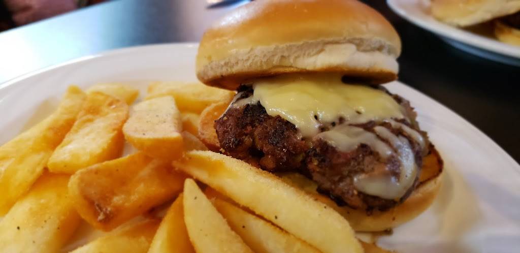 Shortys Steakhouse | restaurant | 127 N Randolph St, Garrett, IN 46738, USA | 2603575665 OR +1 260-357-5665